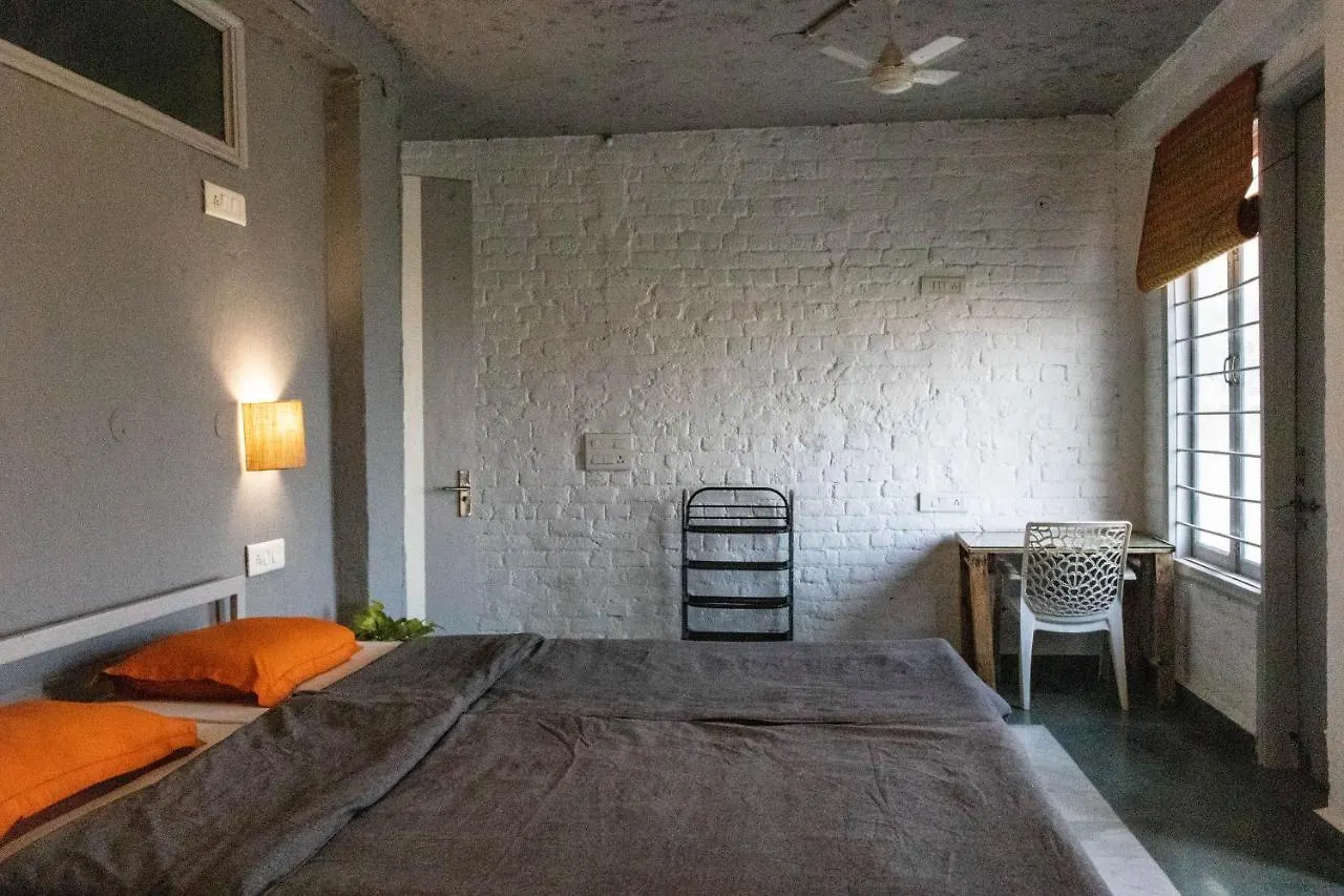 J House Near Bhikaji Hostel New Delhi