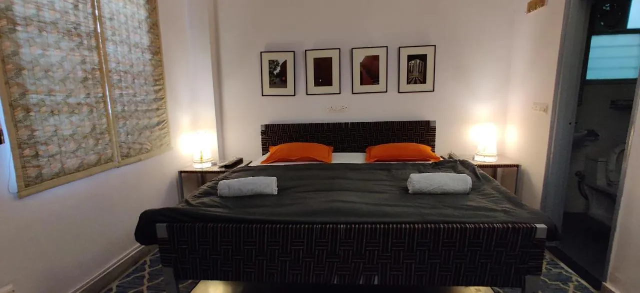 J House Near Bhikaji Hostel New Delhi 0*,